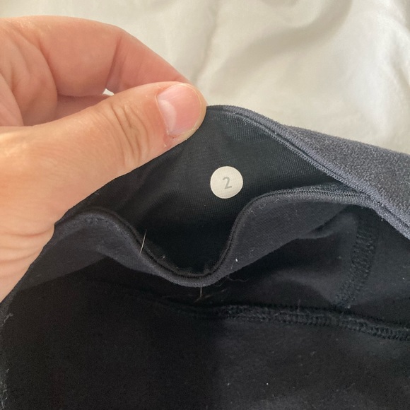 Lulu lemon leggings black - Picture 3 of 4